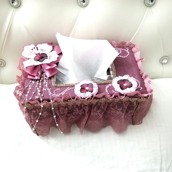Shabby Chic Style tissue cover box.Pink - Picture 1 of 8